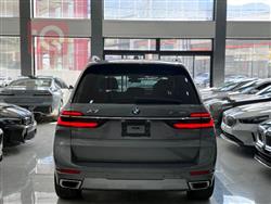 بي ام دبليو X7